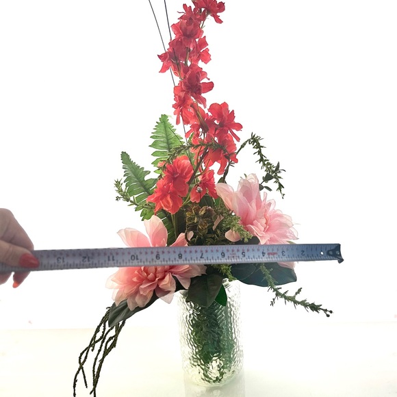 BRAND NEW *Modern* Silk Arrangement w/ Chrome Accents! ADORABLE PIECE - Picture 4 of 4